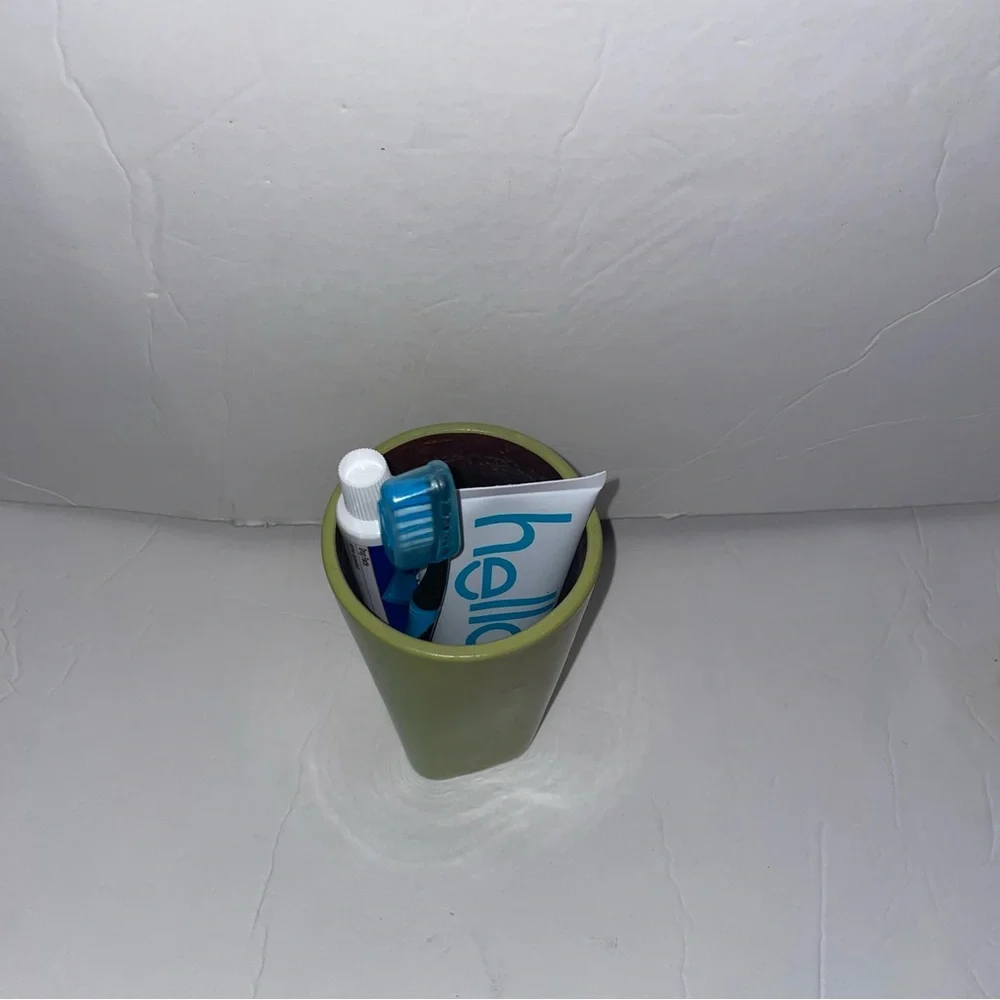 Green Cup for Toothbrush and Toothpaste 7 inches